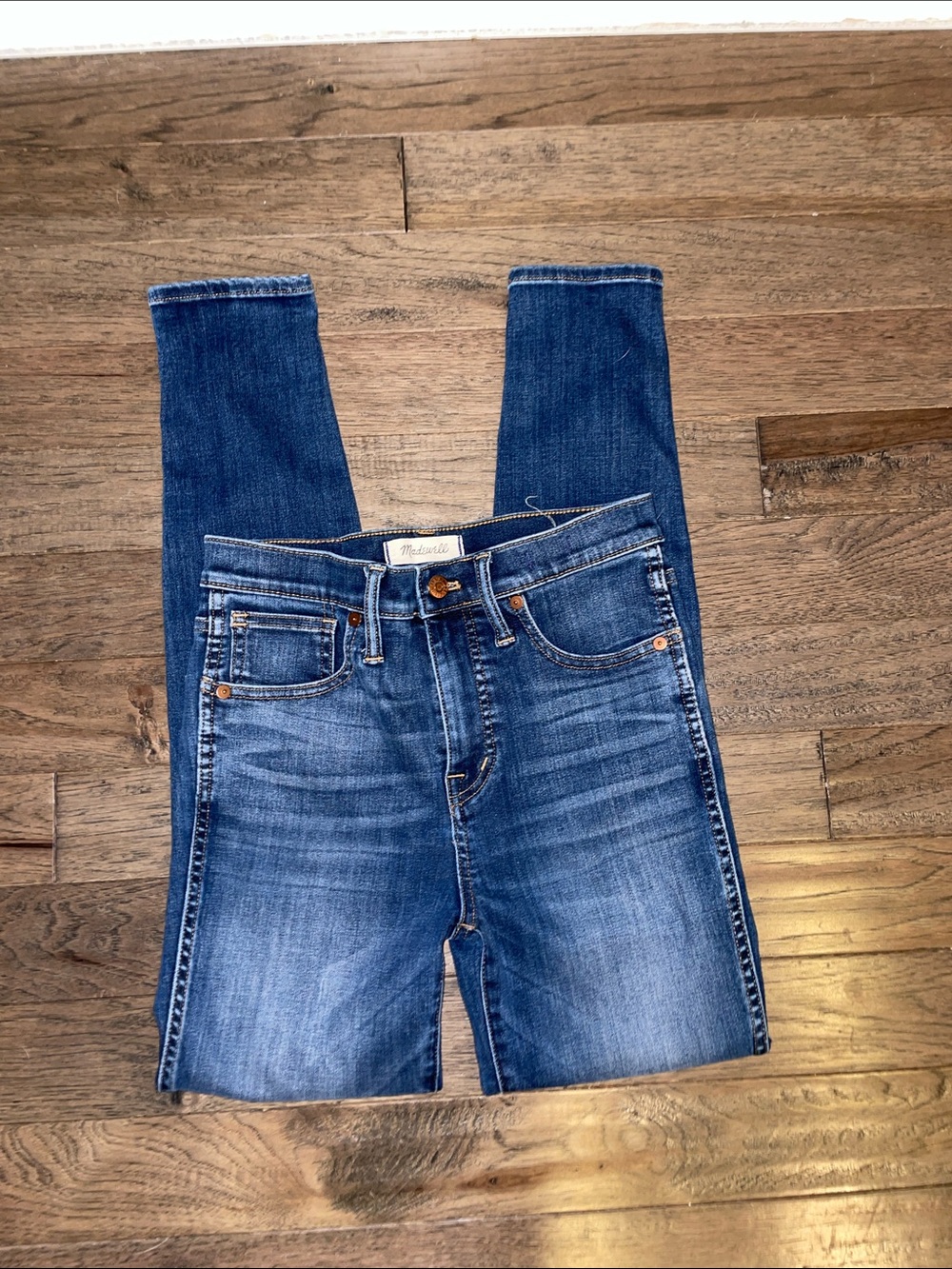 Madewell Dark Blue Skinny Jeans with Faded Detailing